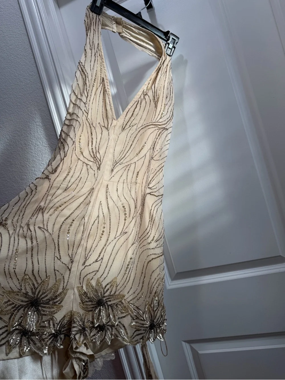 Free People Bella‎ Beaded Halter Romper Size 6 Cream Open Back Sequin Floral